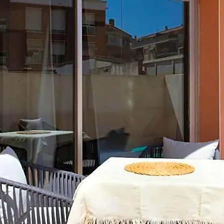 Hotel Ginosi Basics Centric Apartel