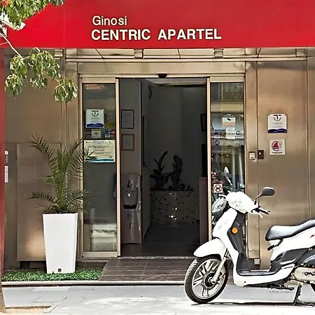Ginosi Basics Centric Apartel Castelldefels