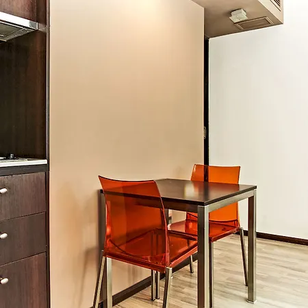 Hotel Ginosi Basics Centric Apartel 4*