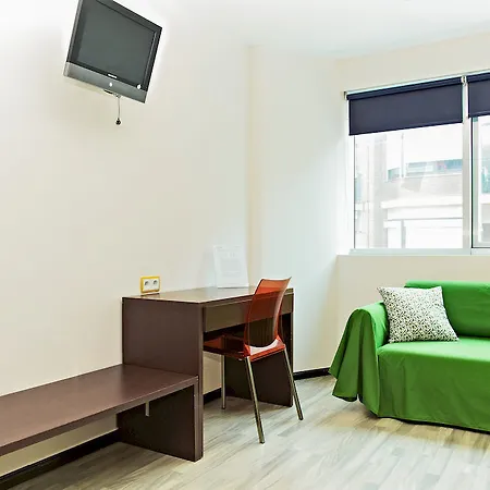 Hotel Ginosi Basics Centric Apartel